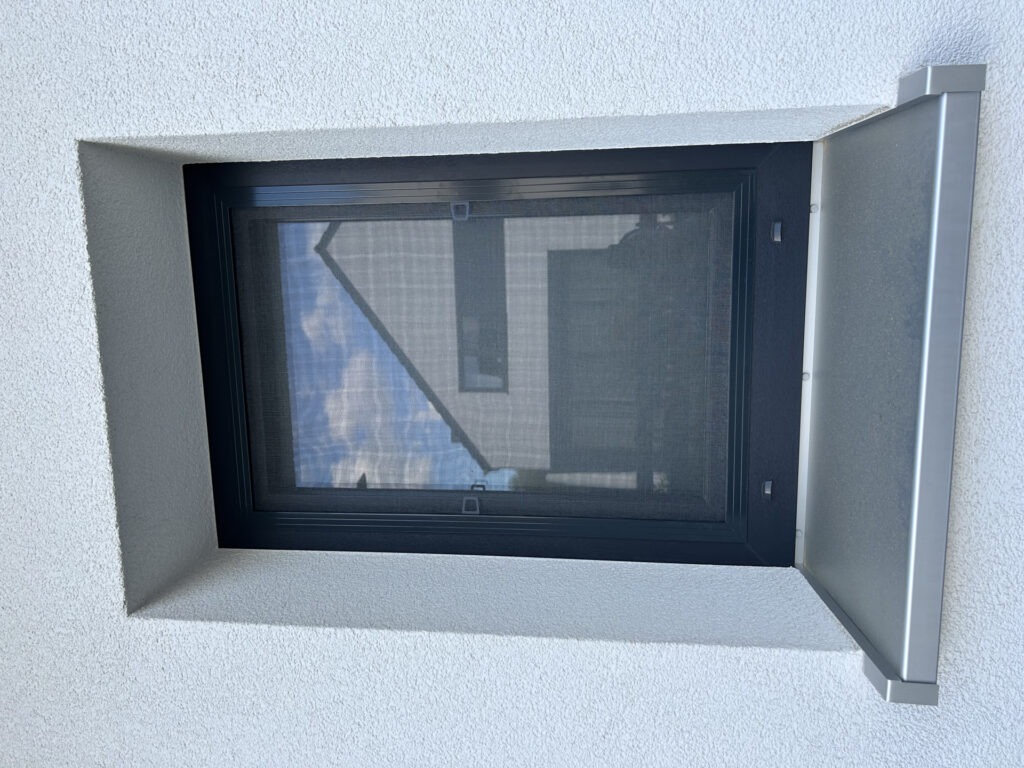 Insektenschutzgitter in Rotemann